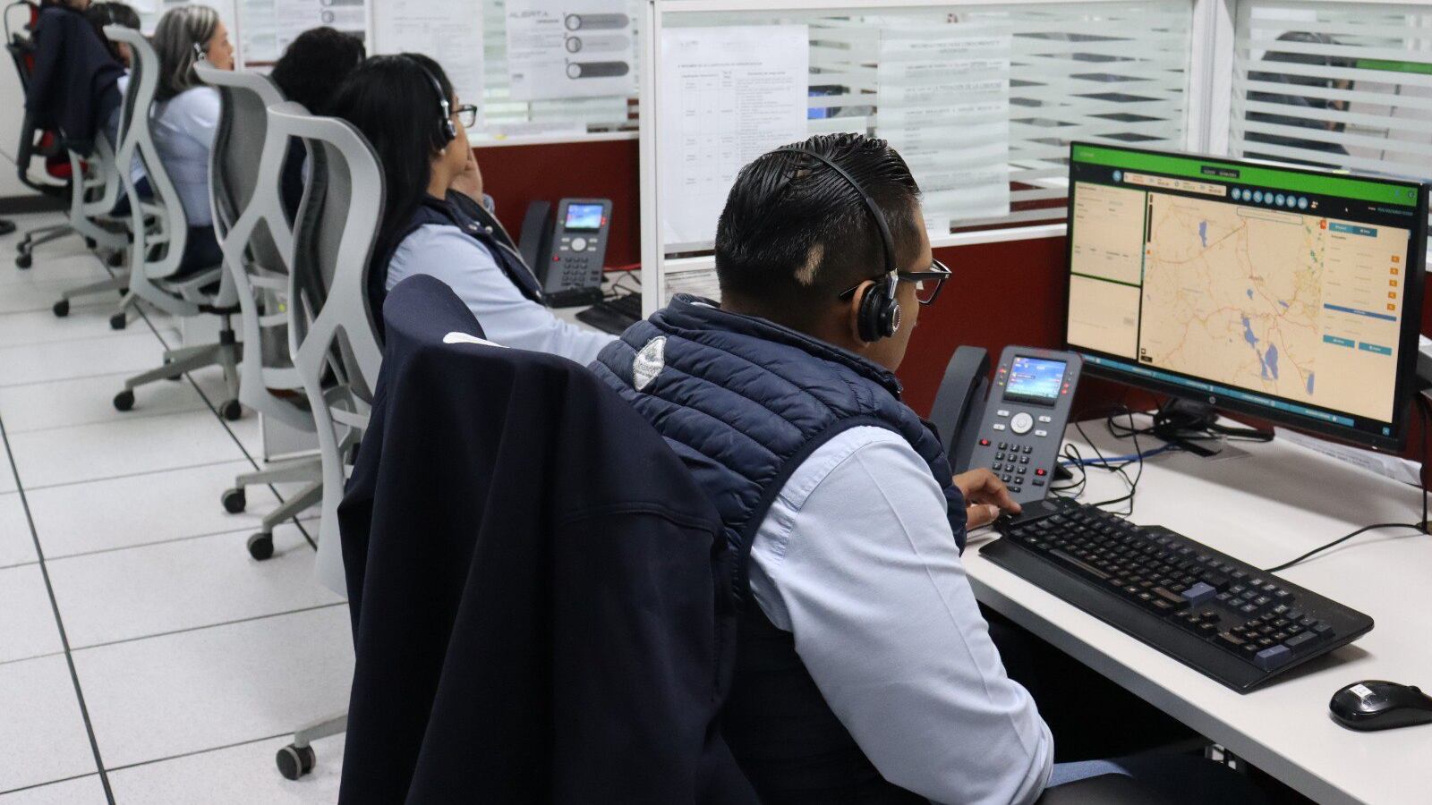Atención de llamadas de emergencia en Jalisco.