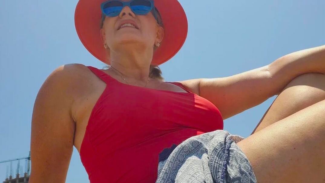 La actriz celebra de una manera especial el llegar a los cinco millones de seguidores en su cuenta de Instagram.