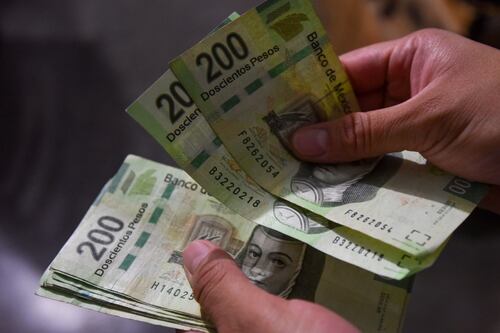 Poner freno a uso irregular en envío de remesas