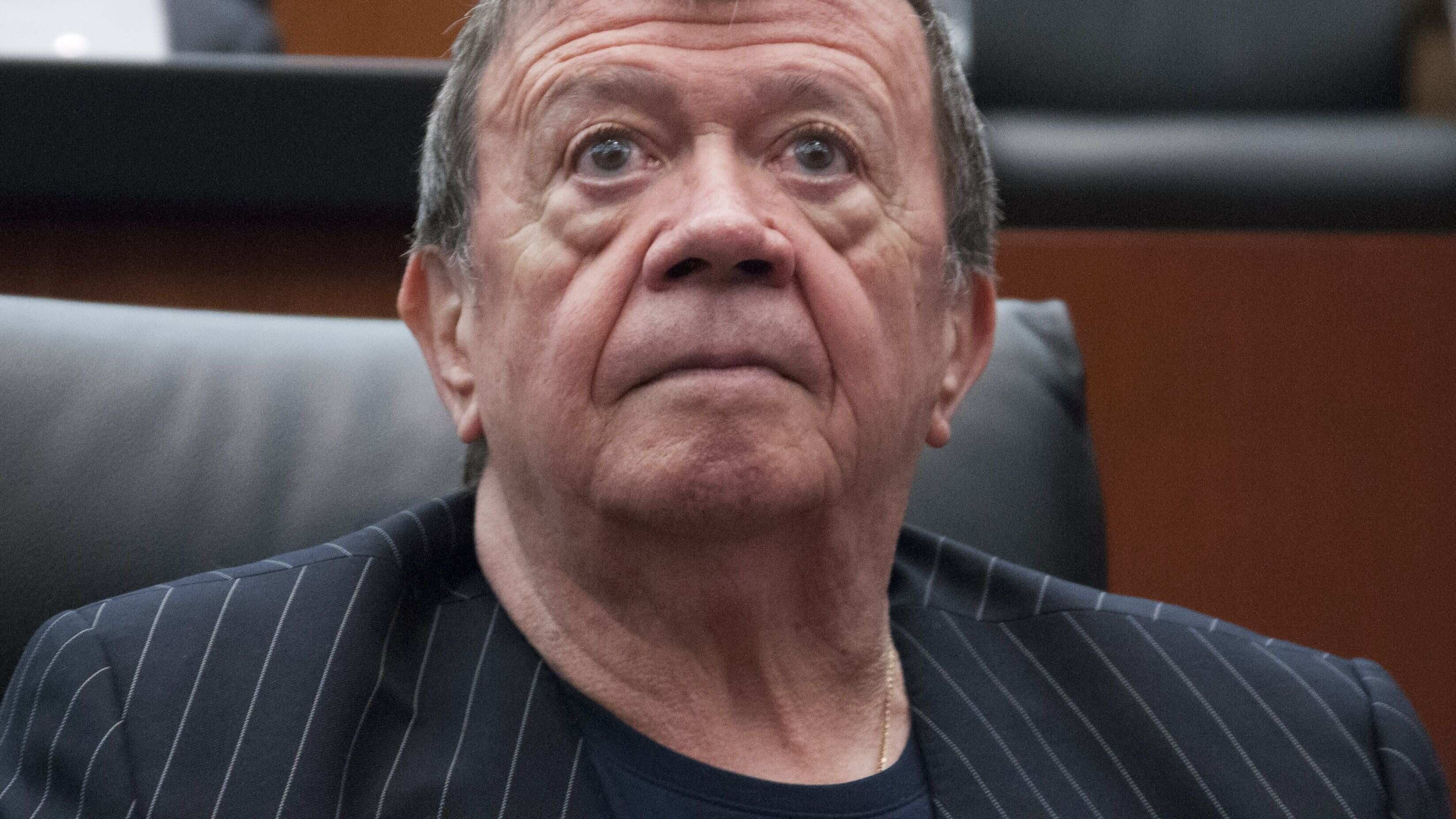 MÉXICO, D.F., 18NOVIEMBRE2014.- Eric Del Castillo, Benito Raúl Ibarra, Héctor Bonilla, Rogelio Guerra, Silvia Pinal, Amparo Garrido, Xavier López "Chabelo", Jacqueline Andere, José José, Manuel 'Loco' Valdés, Édgar Vivar, Pepe Bustos y Los Hermanos Carrión, acompañados de los senadores perredistas Zoé Robledo, Miguel Barbosa Huerta, la priísta Blanca Alcalá y la panista Mariana Gómez del Campo, se toman la foto después de los reconocimientos que otorgó el Senado de la República a dichos actores cuyo trabajo difunde la imagen y la cultura mexicana a nivel internacional.
FOTO: DIEGO SIMÓN SÁNCHEZ /CUARTOSCURO.COM