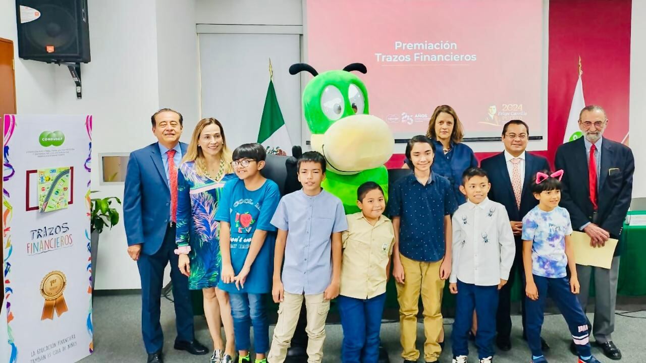 Concurso de Dibujo, Banco Azteca, Trazos Financieros