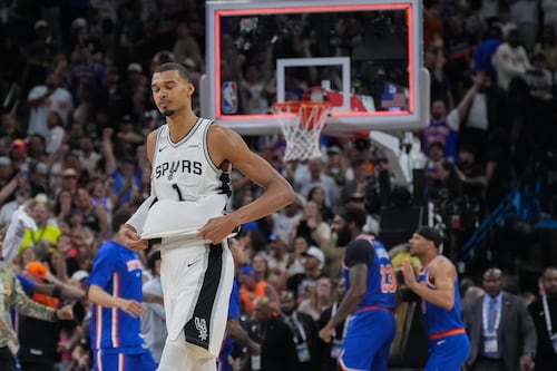 Nueva York vuelve a creer: Knicks a dos victorias de romper una sequía de 53 años
