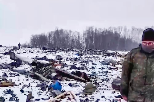 Rusia ocultó información a la Cruz Roja tras el choque de avión, asegura Ucrania