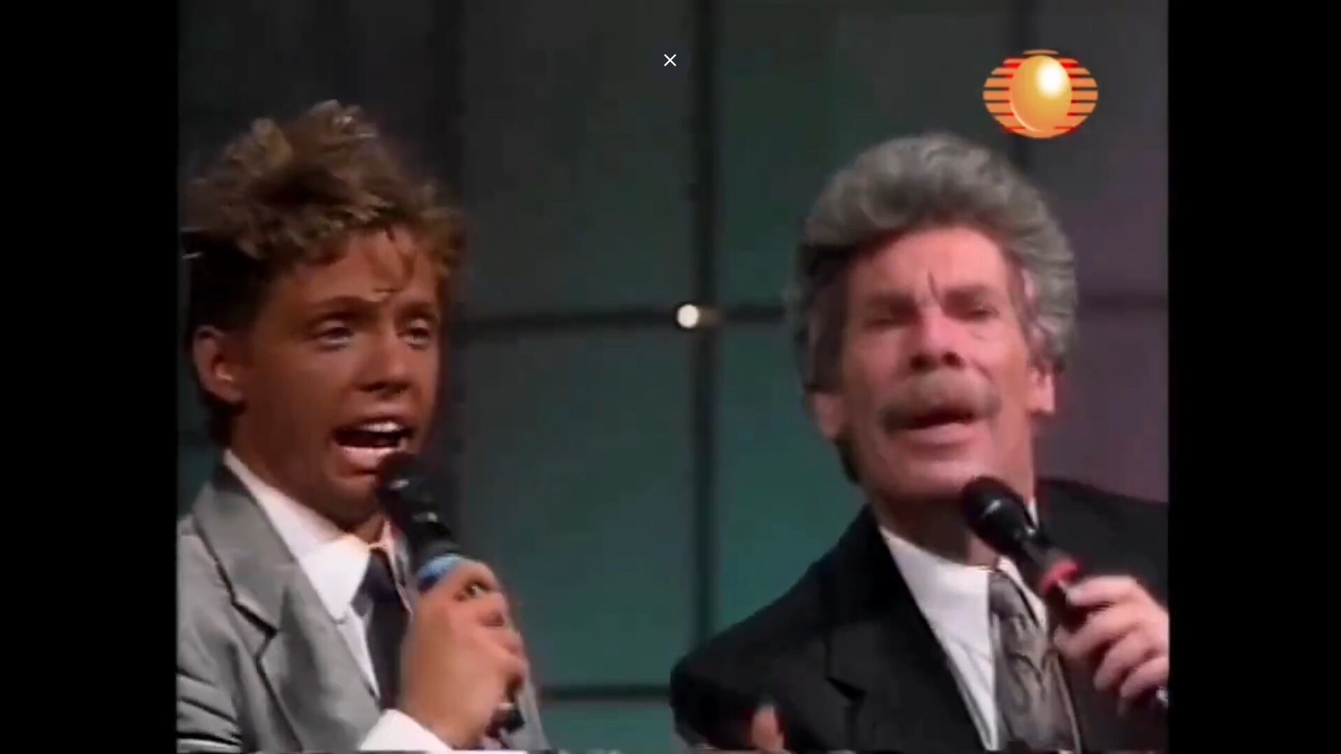 Luis Miguel y Ramón Valdés IA