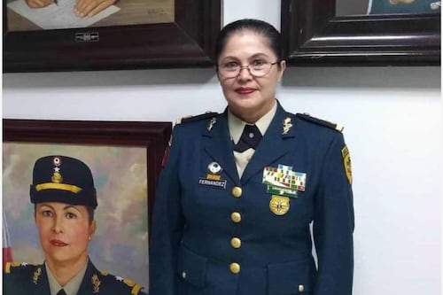 Rompe techo de cristal en el Ejército: Martha Patricia Fernández, primera General de División