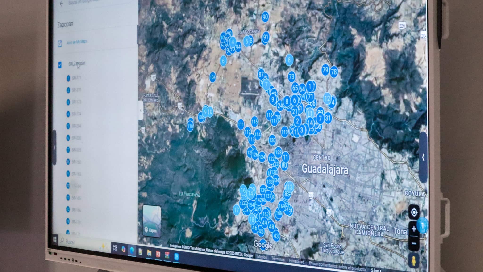 El mapa se ha convertido en una importante herramienta para autoridades y ciudadanos del AMG para monitorear los sitios con inundaciones recurrentes. CORTESÍA