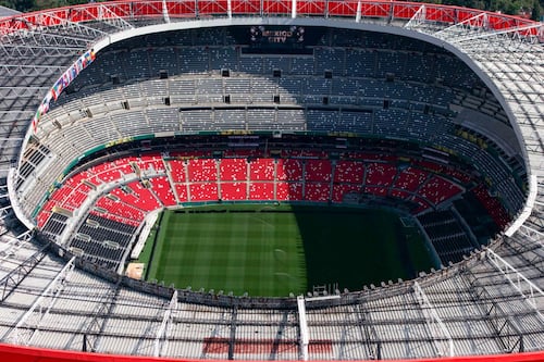 Estadio Ciudad de México tapa filas completas tras quejas por mala visibilidad