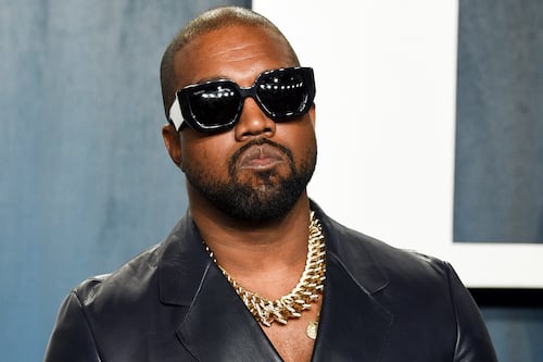 Kanye West compartía contenido explícito de Kim Kardashian en reuniones de trabajo