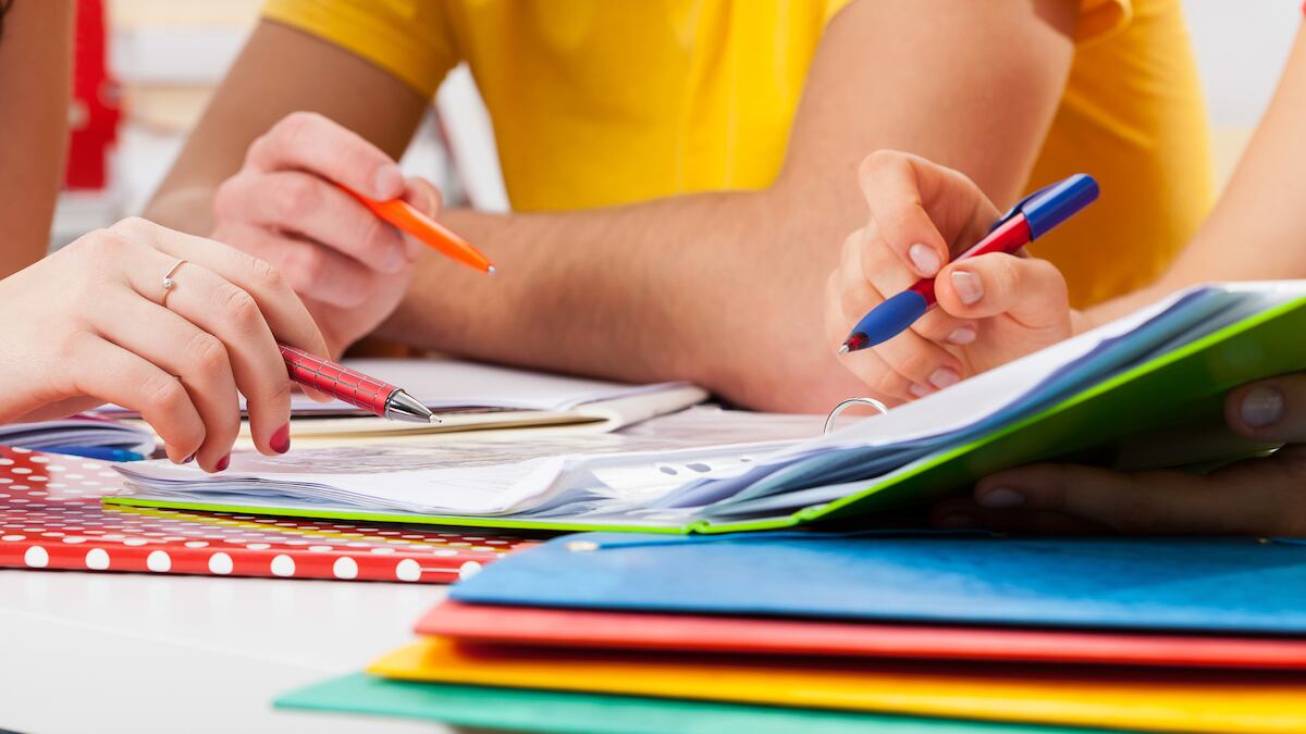 El apoyo se paga en un sola exhibición de 100 mil pesos. (Dreamstime)