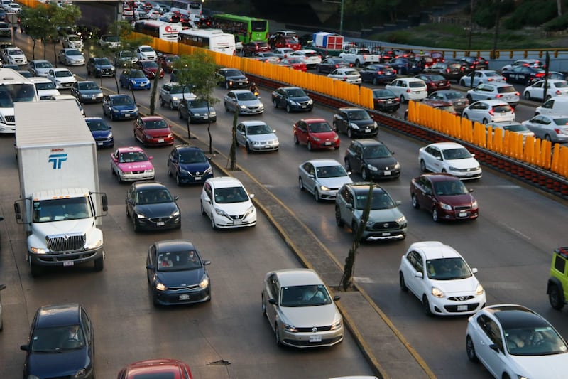 Hoy no Circula del miércoles 14 de mayo 2025 en CDMX y Edomex