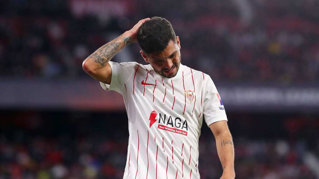 Tecatito Corona se perdió el Mundial de Qatar 2022 tras sufrir una rotura de ligamentos en su tobillo izquierdo.