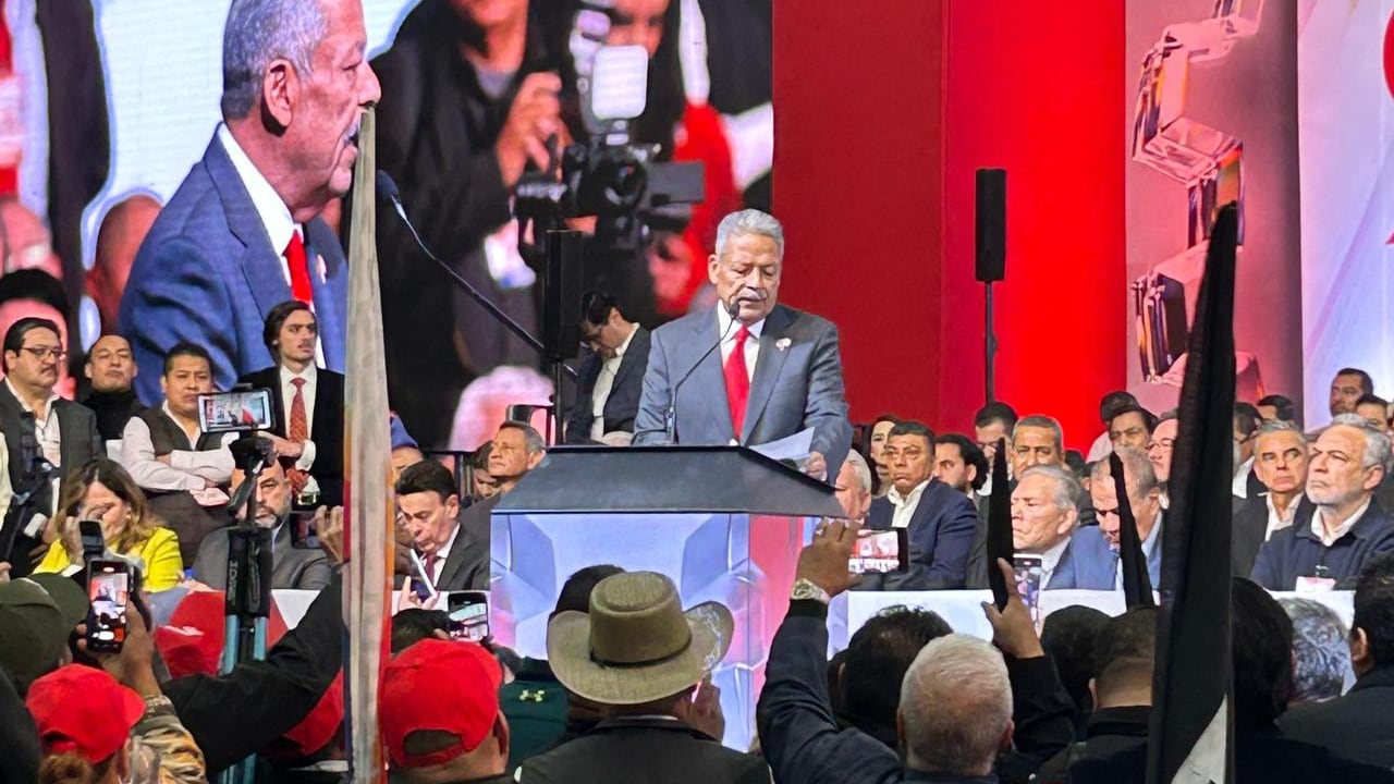 Tereso Medina Ramírez asumió la Secretaría General de la CTM para el periodo 2026-2032 durante el XVII Congreso Nacional Ordinario, en el marco del 90 aniversario de la central obrera.