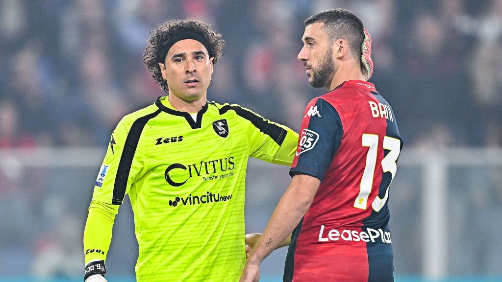 Ochoa recuperó la titularidad tras el nombramiento de Filippo Inzaghi como nuevo técnico del Salernitana.