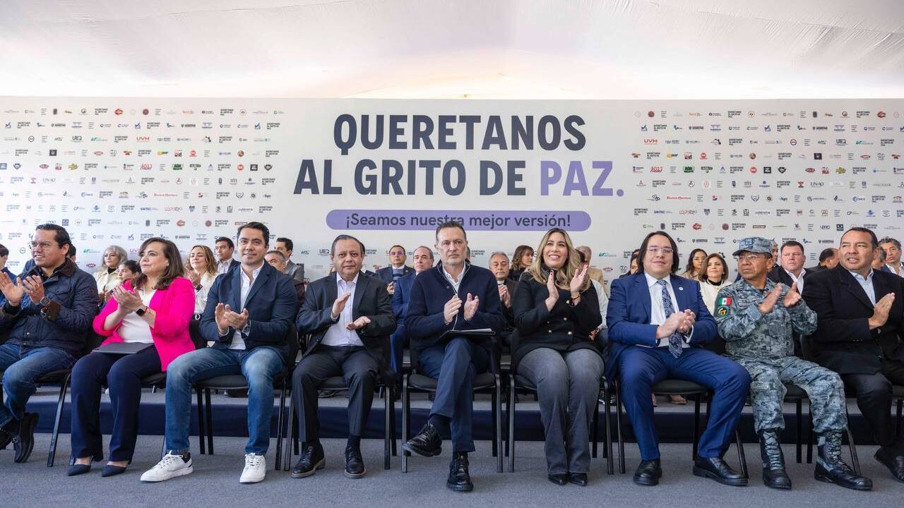 Queretanos al grito de paz.