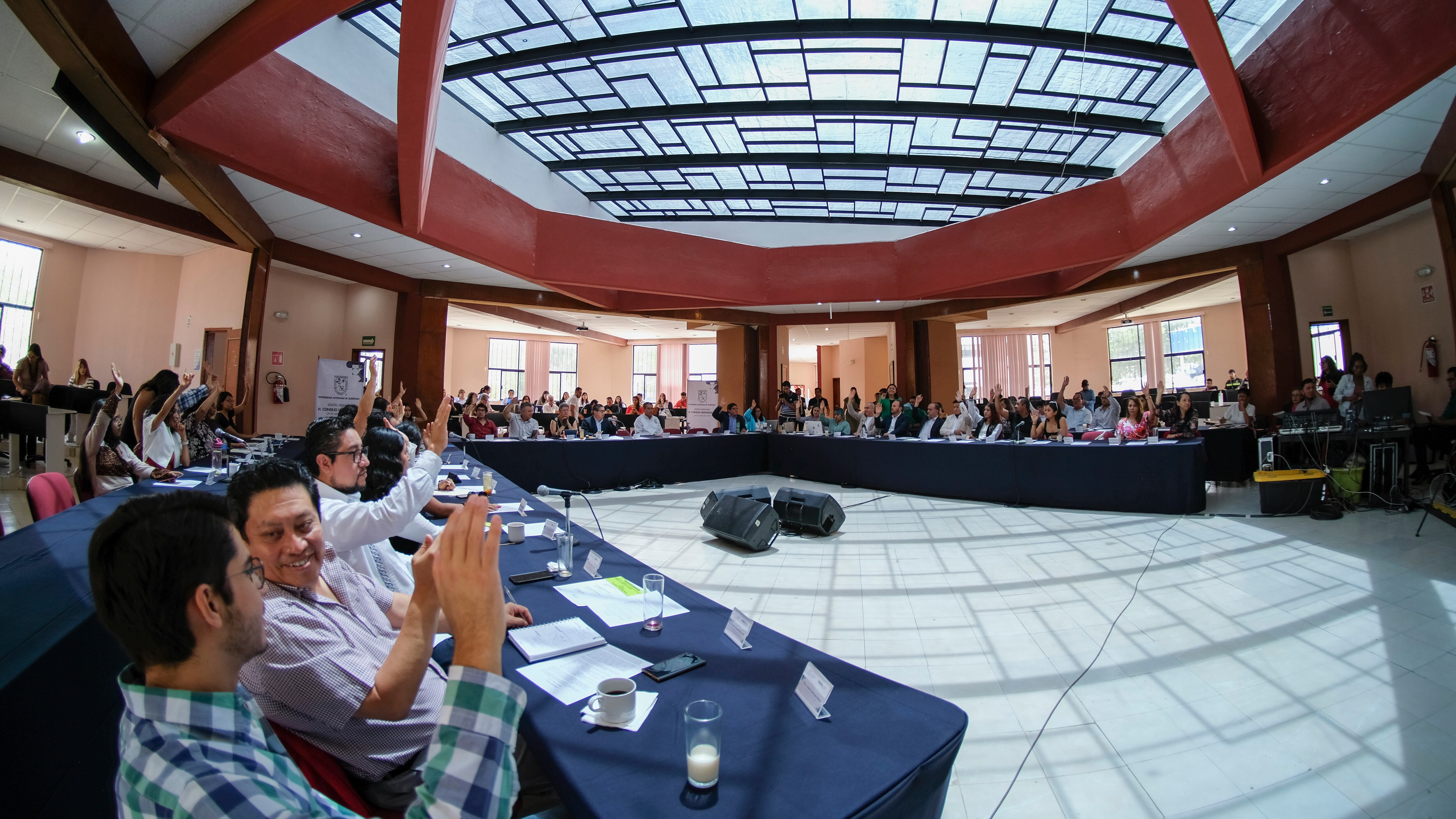 No existía reglamentación alguna antes de las elecciones para rectoría o direcciones de facultades.