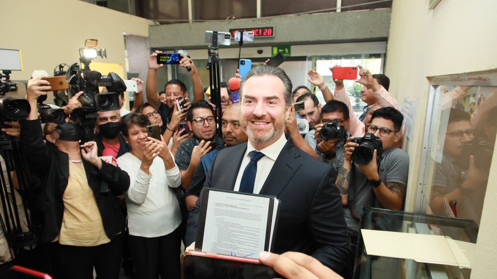 De la Garza también fue procurador de justicia en el sexenio de Rodrigo Medina.