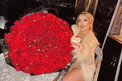 ¿Sandra Itzel tiene nueva pareja? Tras su divorcio la famoso publica foto que deja a todos en expectativa
