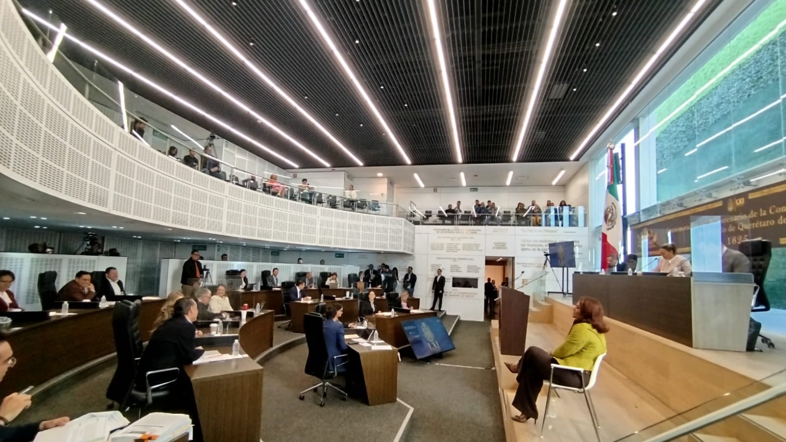 cambios en la integración de diversas comisiones legislativas