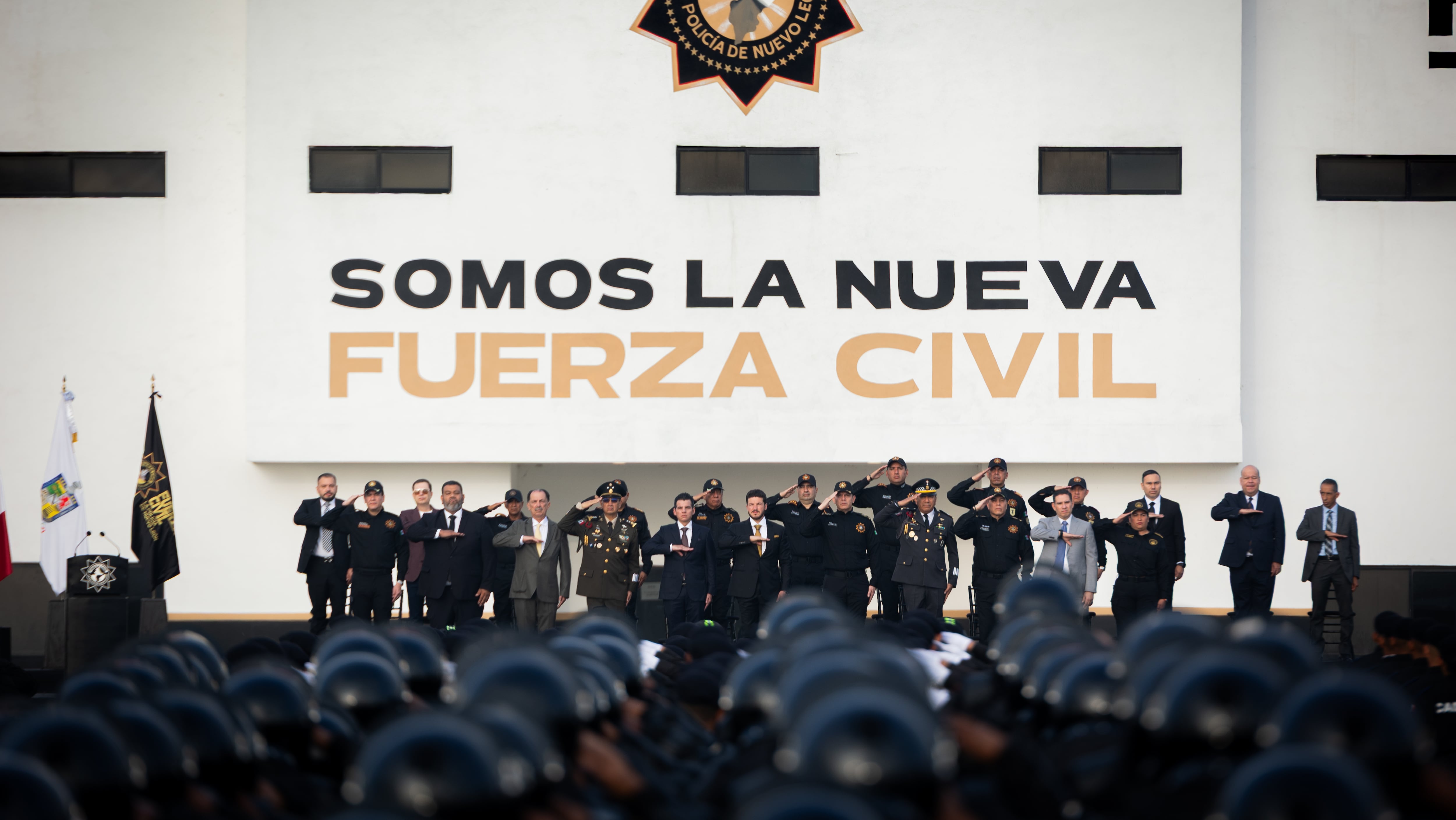 El gobernador señaló que no existe una policía en el país que haya duplicado el número de sus elementos, mejorado sustancialmente su equipamiento.
