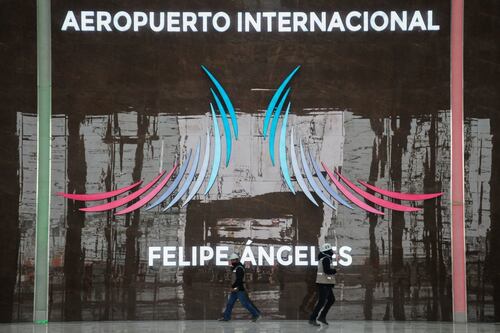 ¡Respira! El AIFA tendrá helados La Michoacana, Herbalife y carnita asada