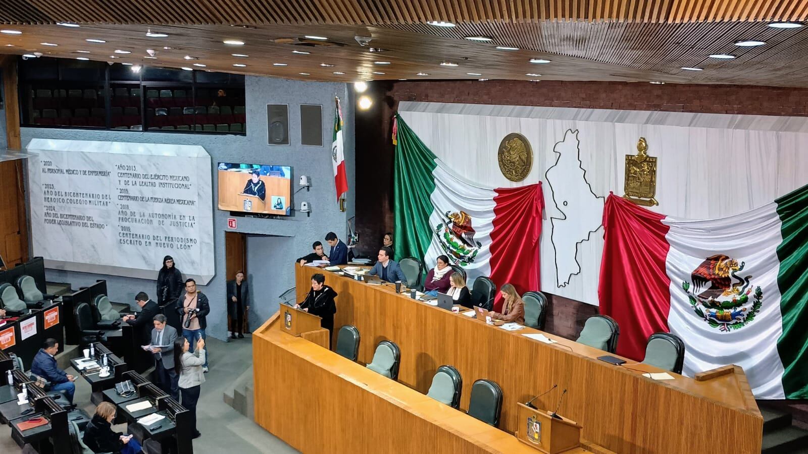 El Pleno entró en receso, pero se dió a conocer la Permanente.