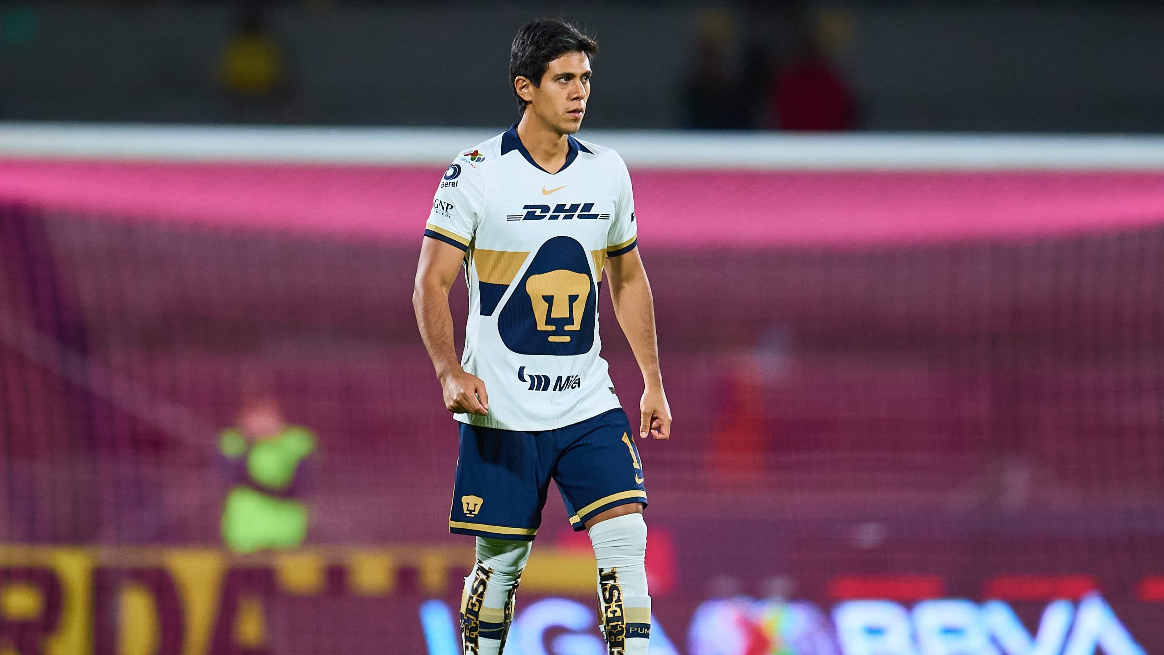 José Juan Macías iba a abandonar a Pumas.