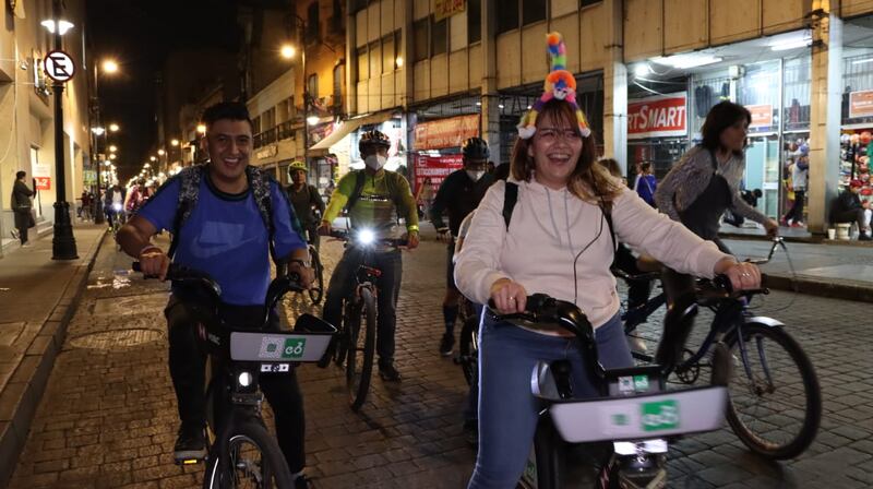 Paseo Nocturno Muévete en Bici