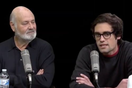 Niegan fianza a Nick Reiner por el asesinato de Rob Reiner; ¿cuánto tiempo pasaría en prisión?