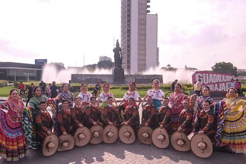 Autoridades Estatales y Municipales dan banderazo a gira “México en el Corazón 2024″