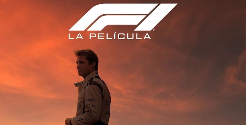 Brad Pitt se pone el casco en “F1”
La nueva película de carreras que promete ser un éxito en taquilla