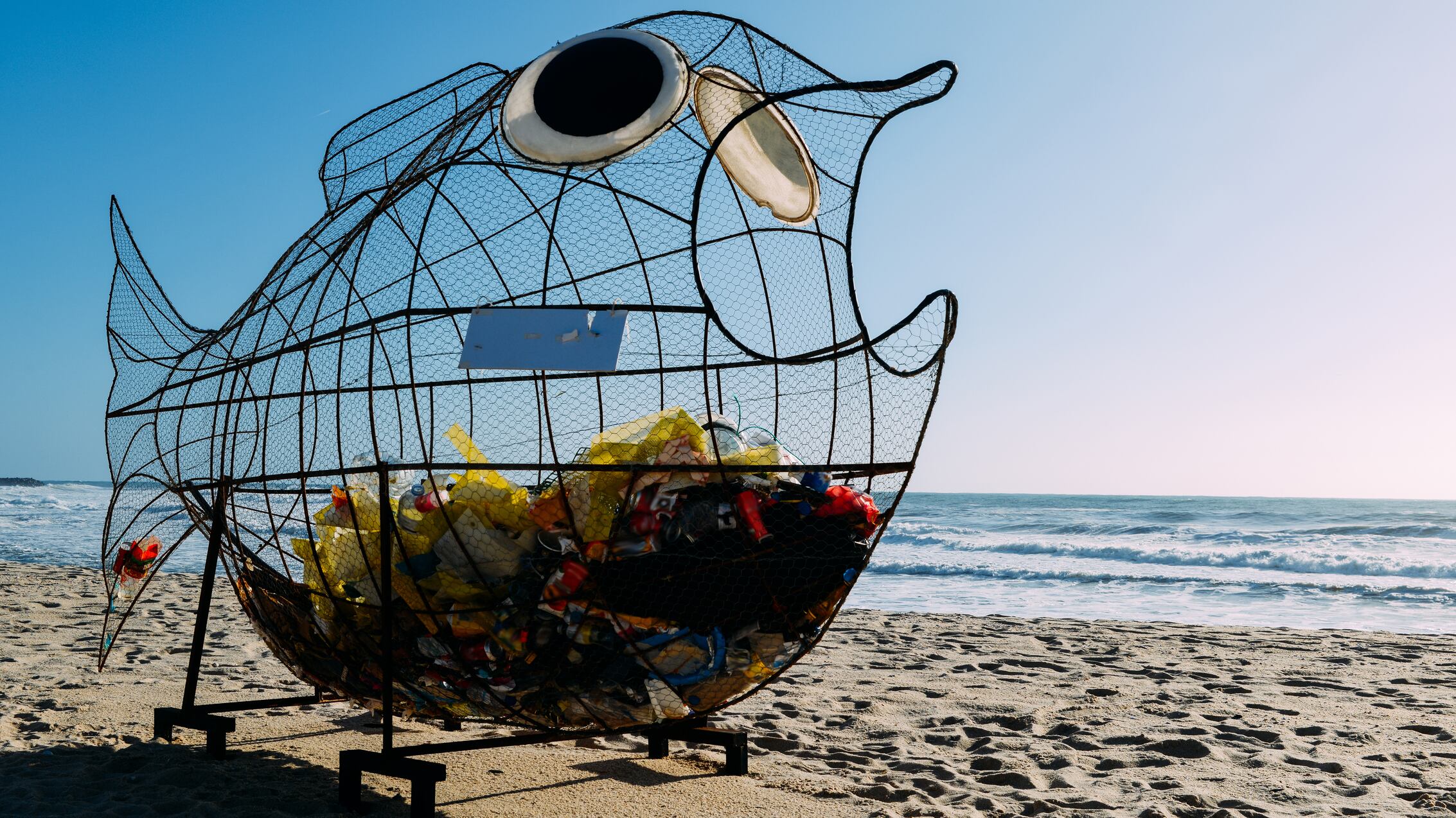 Equipo médico, sitios web, diseño textil e interiores podrán participar en la convocatoria del Premio Nacional de Diseño