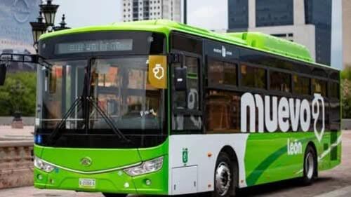 Se añadió que de acuerdo al artículo 142 los sistemas de peaje ofrecerán al usuario alternativas de cobro modernas.