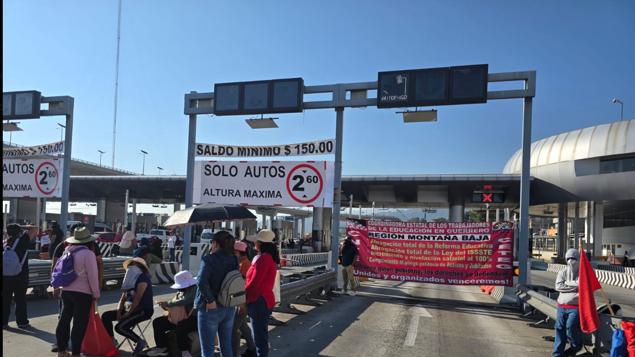 CNET toman casetas de peaje