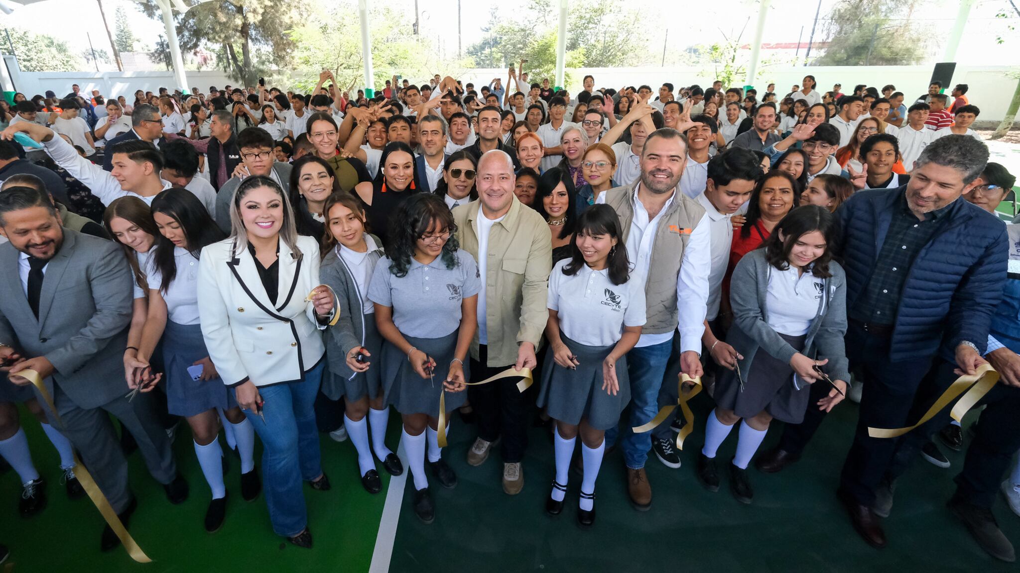 Con una inversión de 104.84 millones de pesos, el Gobernador de Jalisco, Enrique Alfaro, inauguró el Colegio de Estudios Científicos y Tecnológicos del Estado de Jalisco (CECyTEJ) Chulavista.