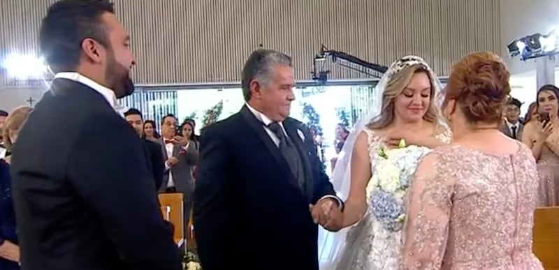 Ana Lago y Edgar Santana. / Foto: YouTube.