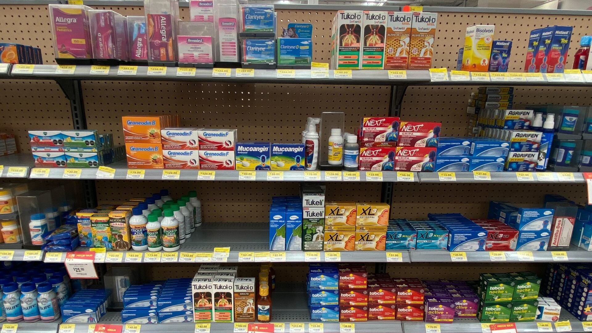 Cofepris actualiza alerta por falsificación de aspirina y Desenfriol D