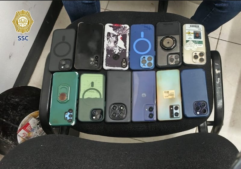 Celulares robados en el Zócalo