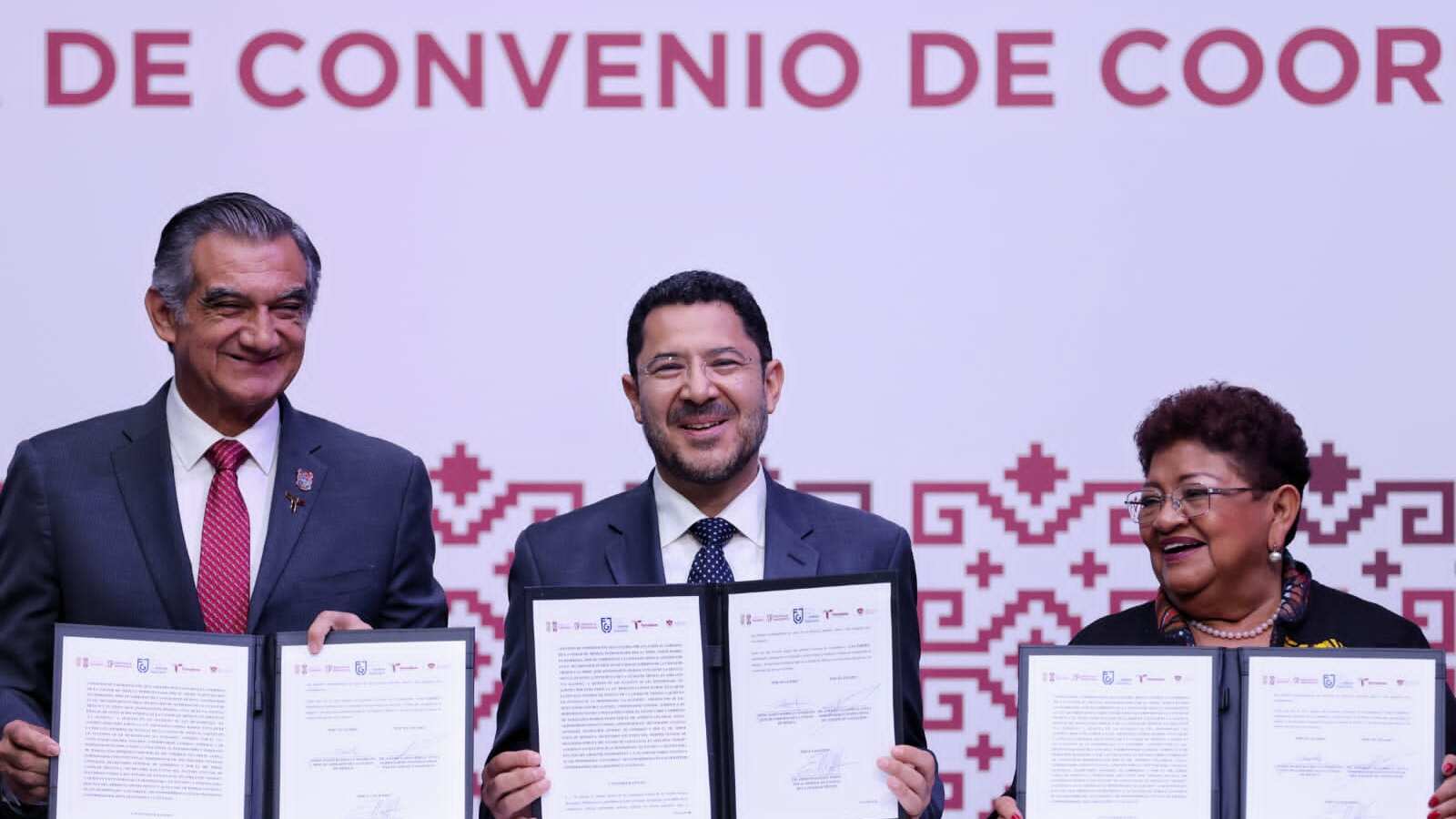 Martí Batres, Américo Villarreal y Ernestina Godoy.