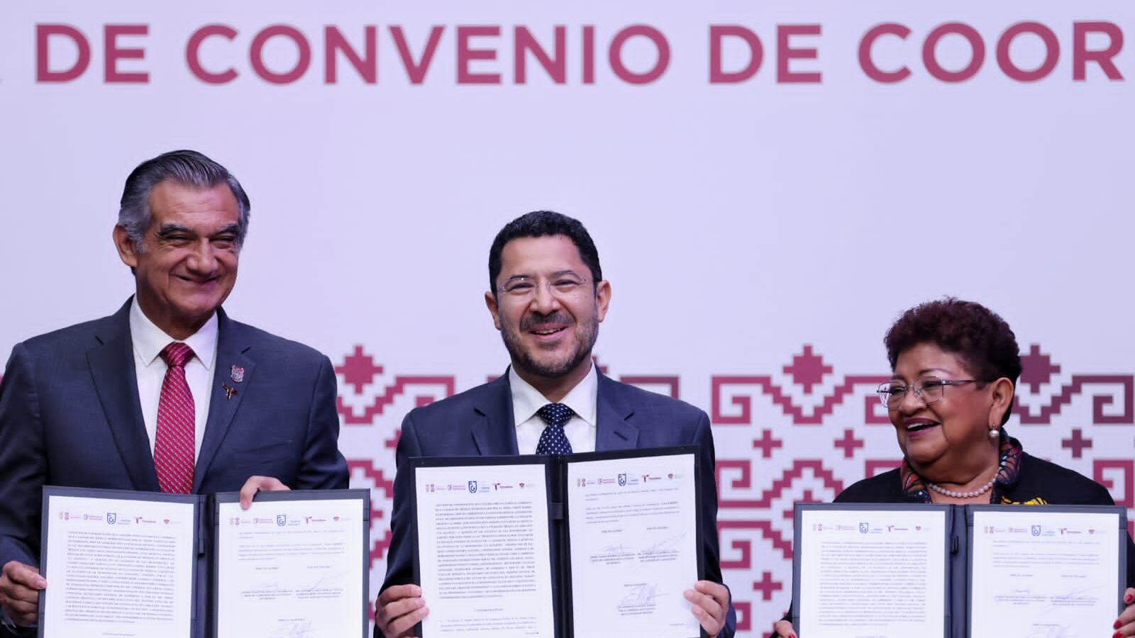 Martí Batres, Américo Villarreal y Ernestina Godoy.