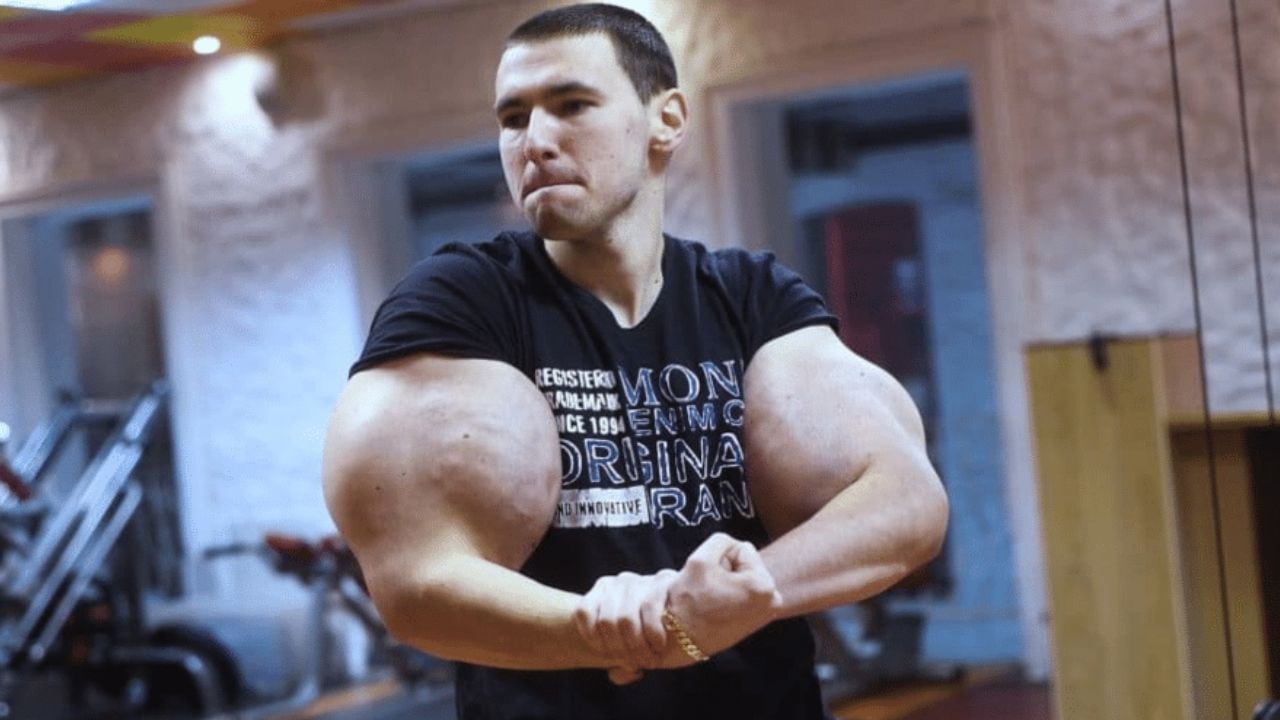 El influencer podría perder los brazos