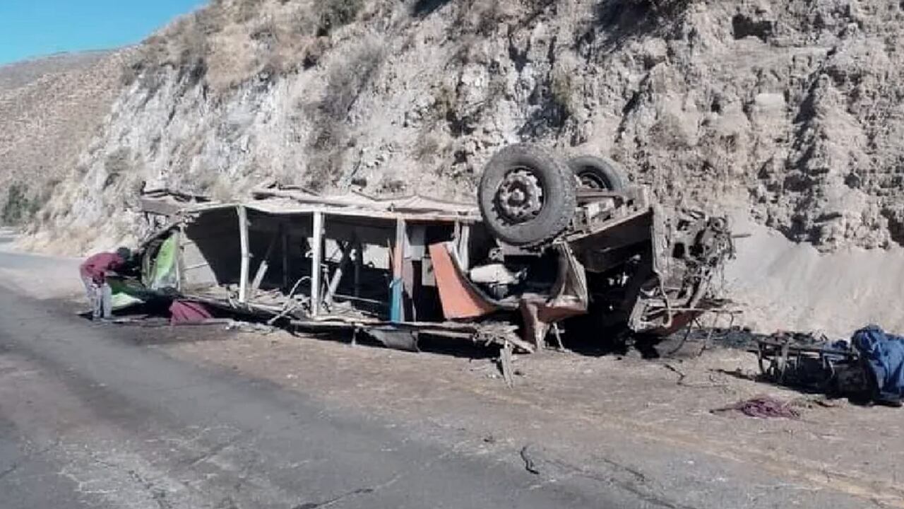 Perú-accidente-autobús-arequipa