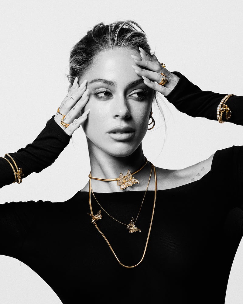 Mariposas, abejas y palomas en plata y oro son las piezas de la nueva colección de Pandora que amplifican tu identidad sin decir una sola palabra