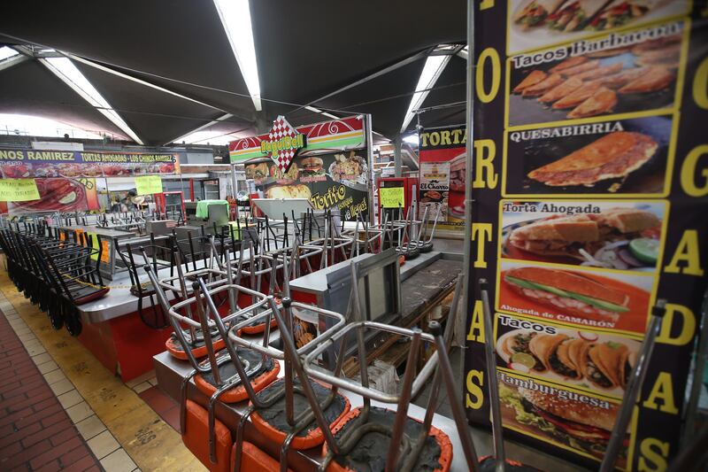 Comerciantes señalan que los 30 mil pesos de apoyo que entregarán a los damnificados es insuficiente para recuperar la mercancía perdida.