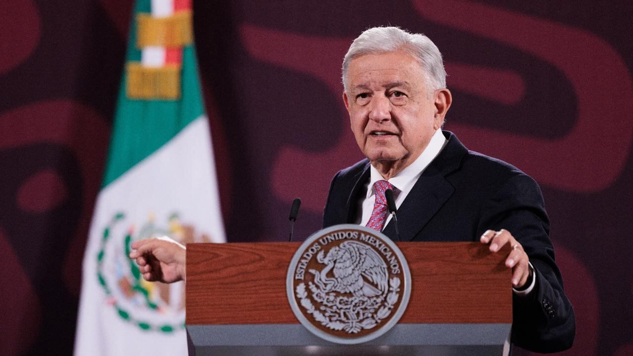 AMLO Harris Trump