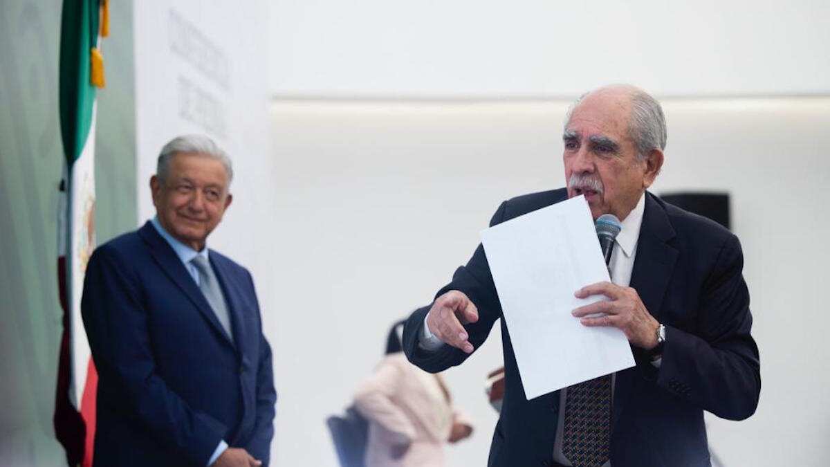 En la mañanera se mostró un esquema de la corrupción en el gobierno de García Luna. (Especial)