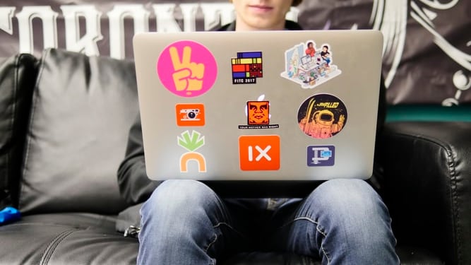 Cómo hacer tus propios stickers para historias de Instagram