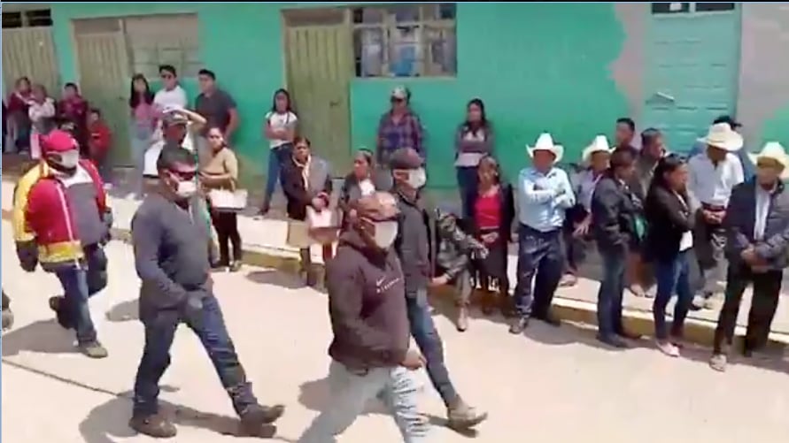 Fuentes extraoficiales señalan una persona muerta y otra lesionada.