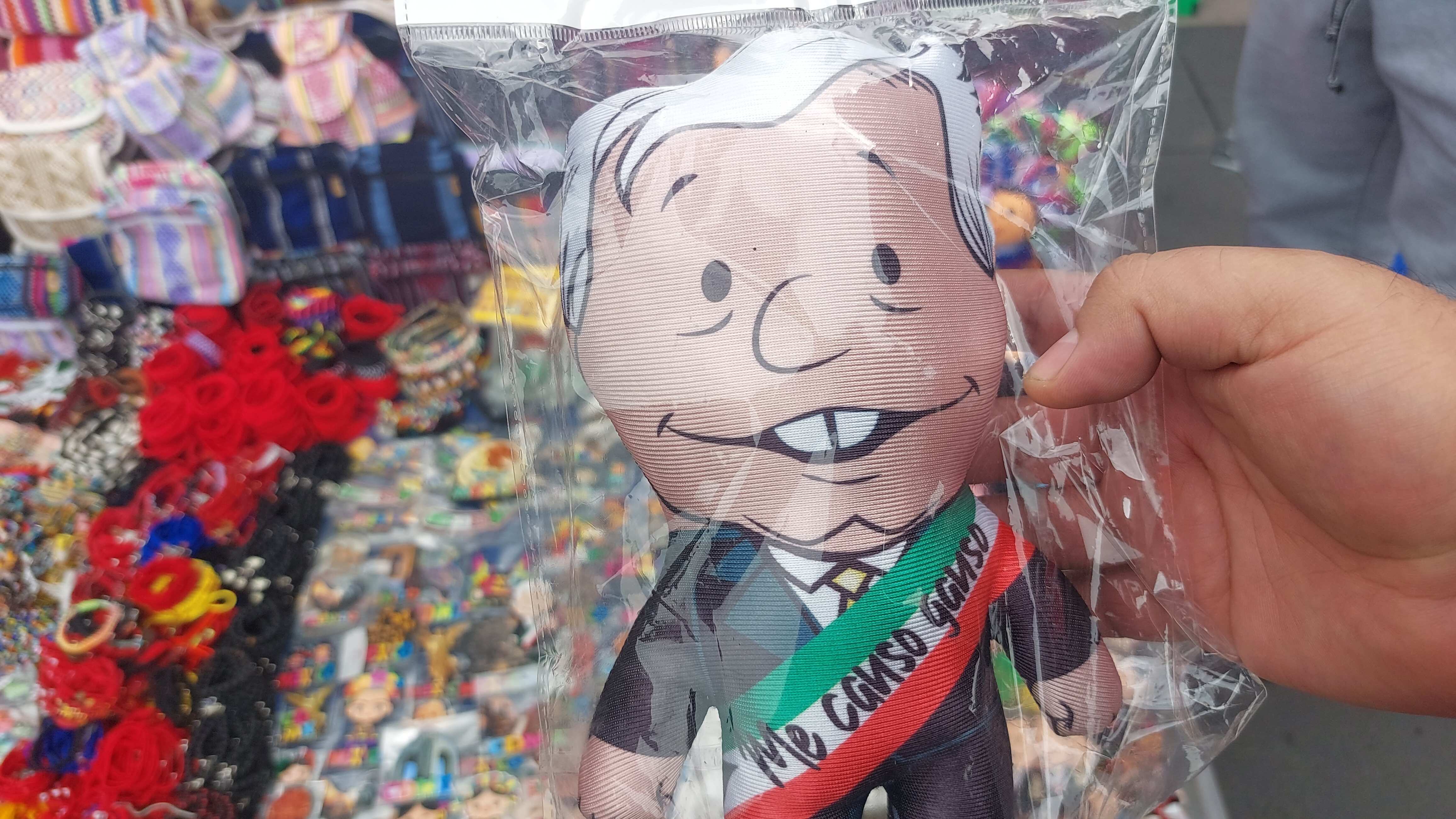 El Zócalo capitalino se convertirá en un "amloniso" por la diversidad de los mismos.