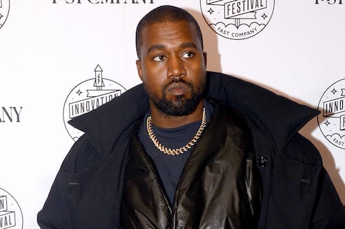 Kanye West confiesa haber mantenido relaciones íntimas con su primo