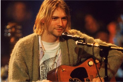 Fans recuerdan a Kurt Cobain a 30 años de su muerte